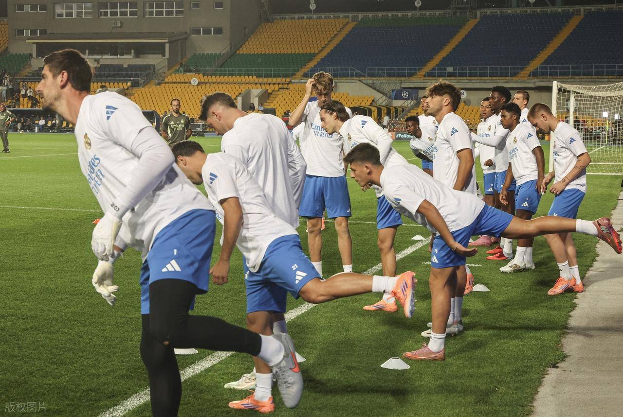 2-5惨败马竞后飞赴哈萨克斯坦，皇马欧冠之旅背负沉重压力