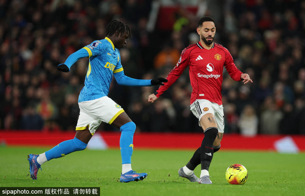 贝尔纳多·席尔瓦：达洛特该被红牌罚下？“50-50”的判罚全都对曼城不利